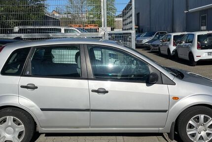 Ford Fiesta 192.000 km 1.350 &euro; Kiel 24113