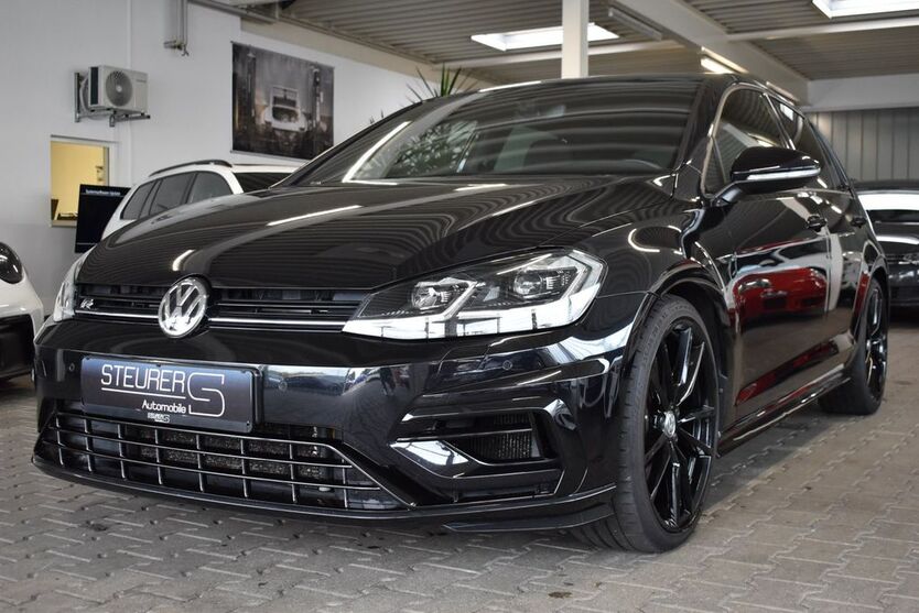 VW Golf 85.016 km 31.300 € Senden 89250