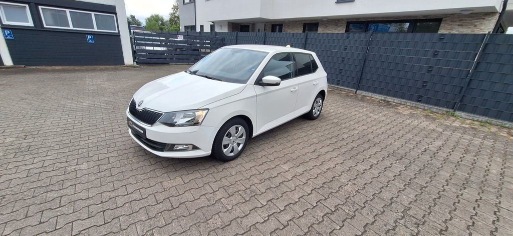 Skoda Fabia 149.007 km 4.950 &euro; Rodgau 63110
