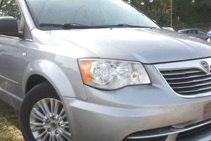Lancia Voyager 99.970 km 14.800 € Niederlauer 97618