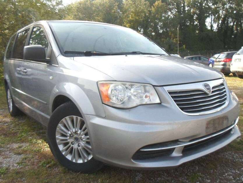 Lancia Voyager 99.970 km 14.800 € Niederlauer 97618