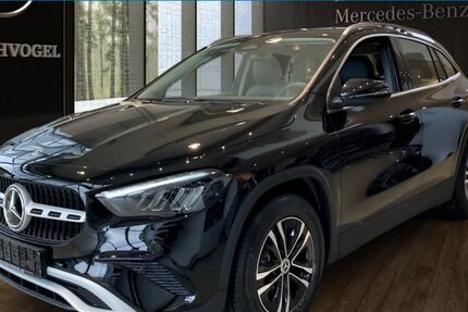 Mercedes-Benz GLA 180 13.500 km 34.760 &euro; Cham 93413