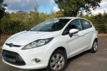 Ford Fiesta 186.000 km 2.850 &euro; Harrislee 24955