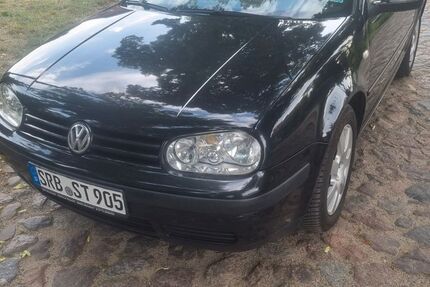 VW Golf 381.000 km 1.700 &euro; Strausberg 15344