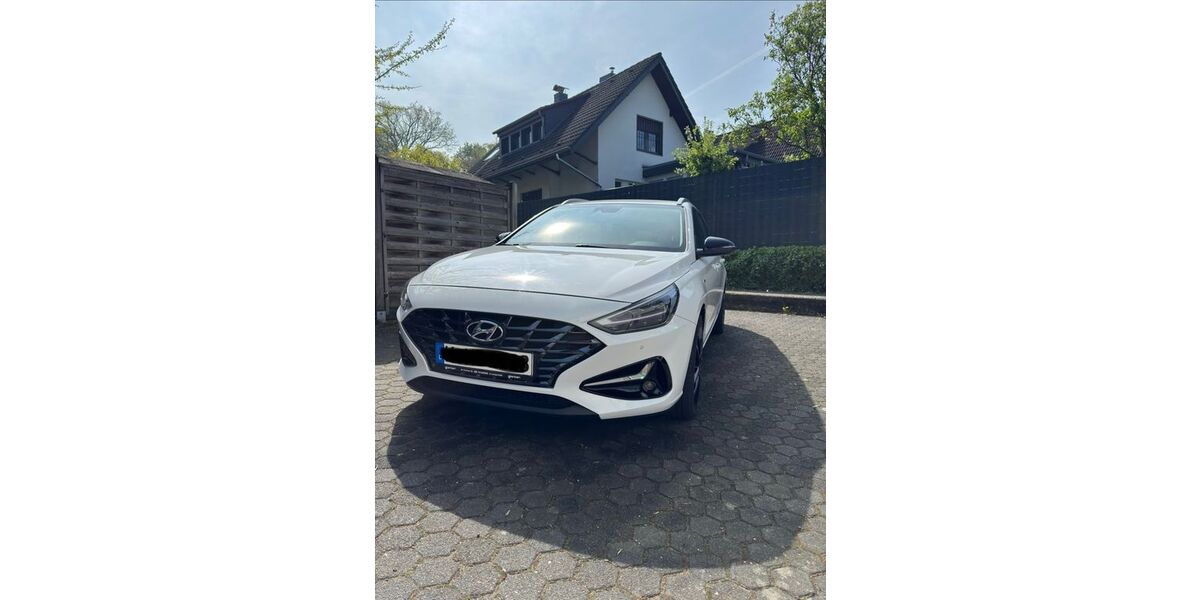 Hyundai i30 84.850 km 17.999 &euro; Köln 50931