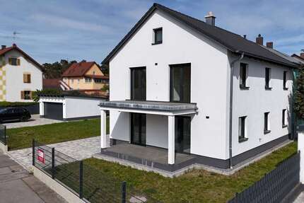 Haus Maxhütte-Haidhof Haidhof - 5 Zimmer, 189 m&sup2;, 650.000&euro; | Angebot:26450175