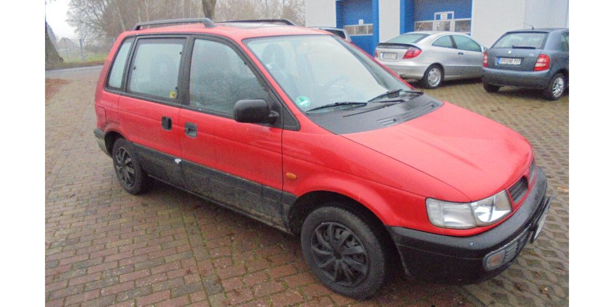 Mitsubishi Space Runner 111.185 km 670 &euro; Wittstock 16909