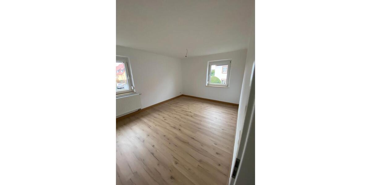 Erdgeschoßwohnung Gerolzhofen - 3 Zimmer, 66 m&sup2;, 560&euro; | Angebot:26695379