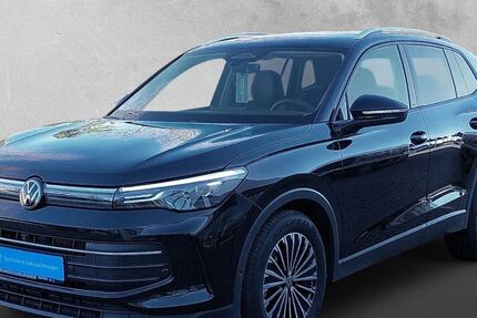 VW Tiguan 24.018 km 36.990 &euro; Gotha 99867