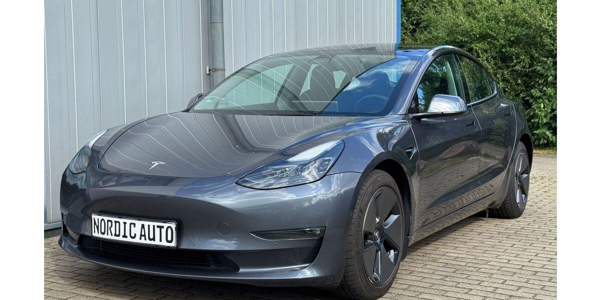 Tesla Model 3 169.000 km 25.995 &euro; Güstrow 18273