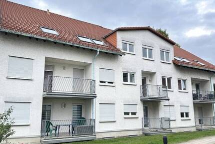 Frisch renoviert! 2-Raumwhg. mit Balkon, TG-Stpl. (duplex, saniert), Neubau 1997! Leerstand! 2 zimmer