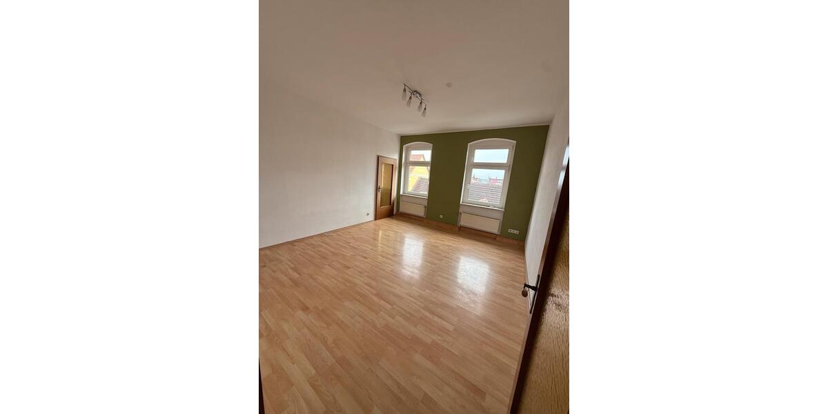 Etagenwohnung Aschersleben - 3 Zimmer, 60 m&sup2;, 380&euro; | Angebot:26226289