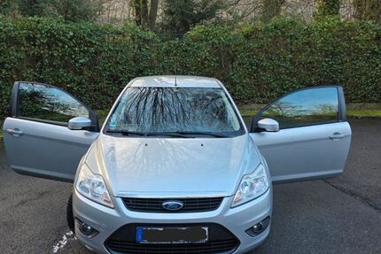 Ford Focus 94.500 km 2.000 &euro; Gummersbach 51647