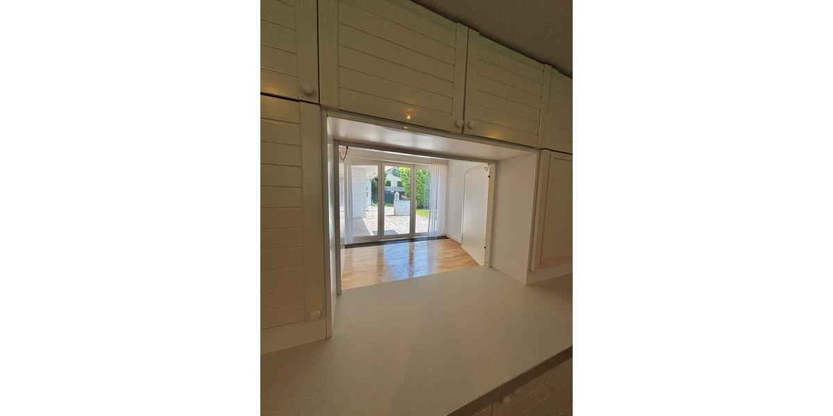 Bungalow Mönchengladbach West - 6 Zimmer, 320 m&sup2;, 655.000&euro; | Angebot:26993121