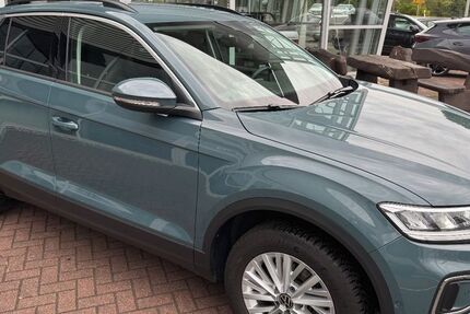 VW T-Roc 41.943 km 22.990 &euro; Eppelborn-Neububach 66571