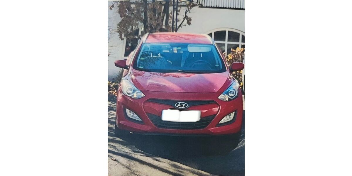 Hyundai i30 276.000 km 2.999 &euro; Freiburg 79111