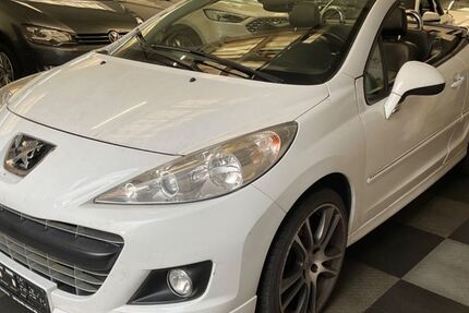 Peugeot 207 156.522 km 1.750 &euro; Hamburg 22087