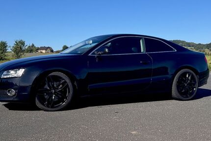 Audi A5 310.000 km 4.900 &euro; Görlitz 02827