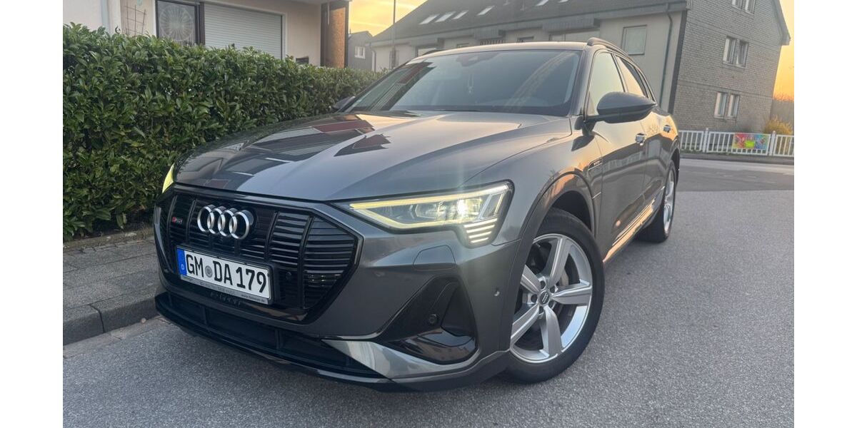 Audi e-tron 89.820 km 22.490 &euro; Radevormwald 42477