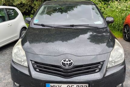 Toyota Verso 263.000 km 3.700 &euro; Maintal 63477