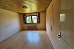 ObjNr:19684 - Freistehendes Einfamilienhaus mit Vor- und Rückgarten sowie Garage und Stellplatz - Bungalow Eisenberg (Pfalz) | Angebot:20430159