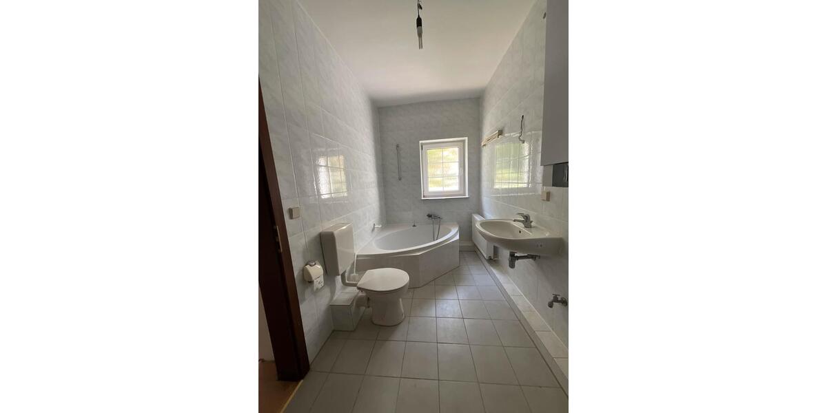 Etagenwohnung Bobritzsch-Hilbersdorf Hilbersdorf - 2 Zimmer, 58 m&sup2;, 350&euro; | Angebot:22151315