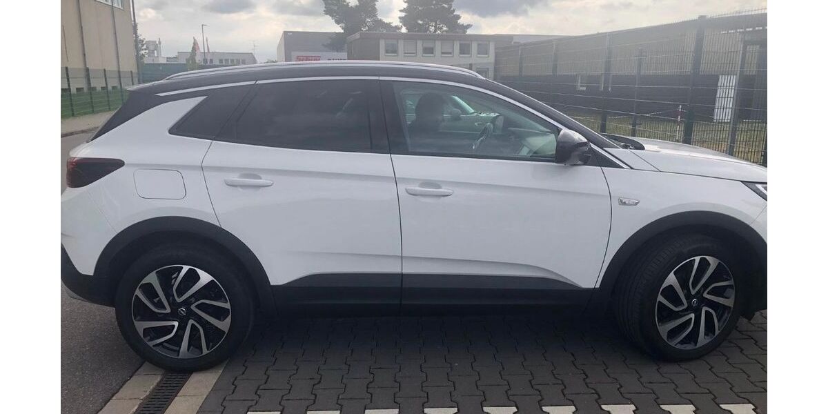 Opel Grandland (X) 87.500 km 18.900 &euro; Hilden 40723