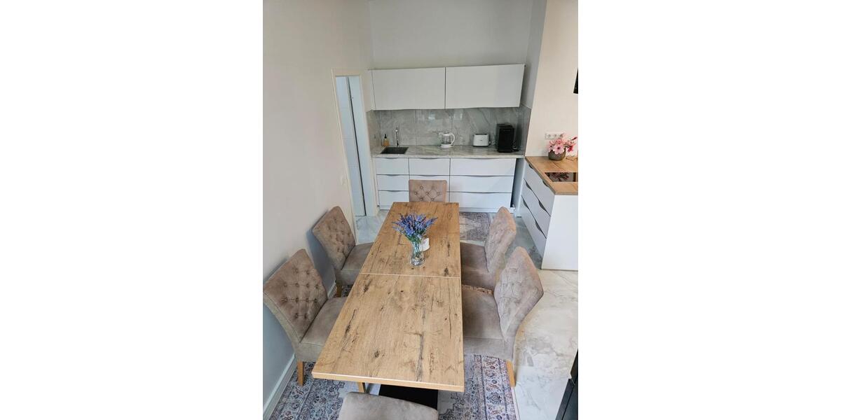 Etagenwohnung Bremerhaven Mitte - 4 Zimmer, 100 m&sup2;, 1.500&euro; | Angebot:26083223
