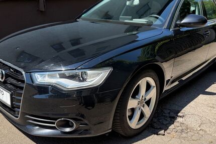 Audi A6 263.000 km 9.990 &euro; Neu-Ulm (Pfuhl) 89233