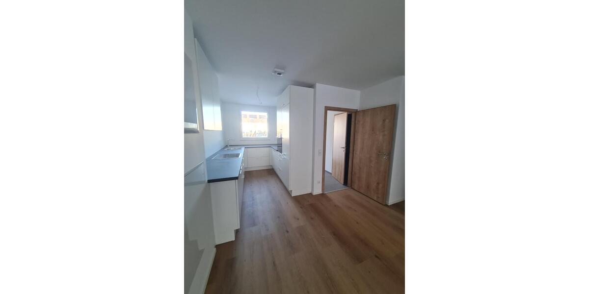 Stilvolles Reihenmittelhaus mit exklusiver Ausstattung, Erstbezug 5 zimmer