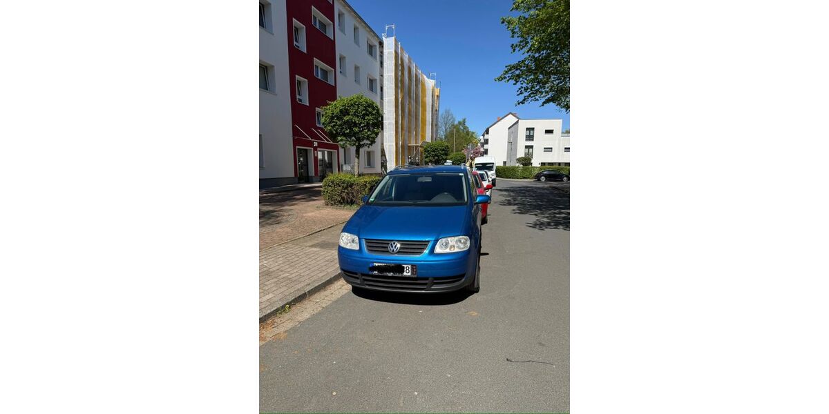 VW Touran 158.000 km 3.000 &euro; Haste 31559