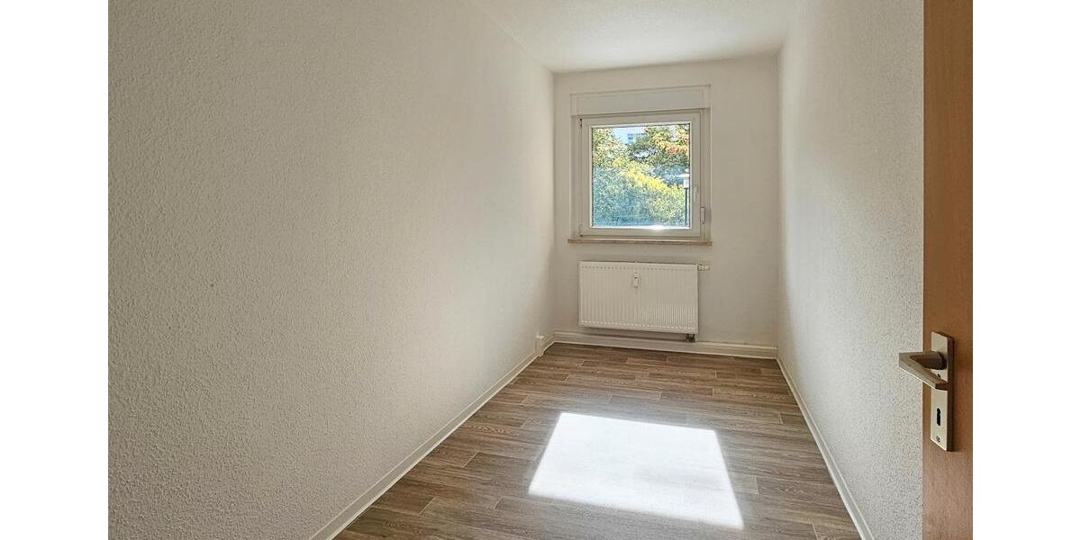 Erdgeschoßwohnung Halle (Saale) Silberhöhe - 3 Zimmer, 54 m&sup2;, 306&euro; | Angebot:26085431