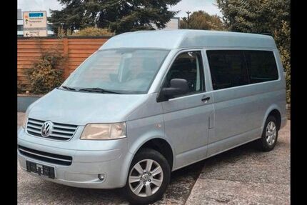VW T5 Transporter 150.000 km 5.950 &euro; Mönchengladbach 41063