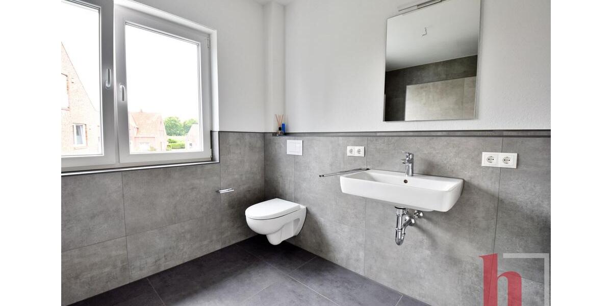 Hochwertige Doppelhaushälfte mit Einbauküche in Steinfeld 5 zimmer