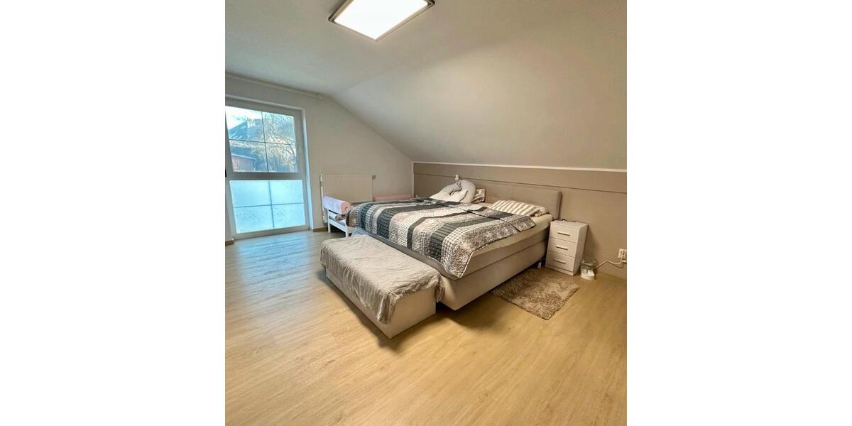 Einfamilienhaus Landau an der Isar - 6 Zimmer, 210 m&sup2;, 559.000&euro; | Angebot:26821715