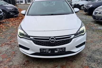 Opel Astra 143.000 km 6.990 &euro; Einhausen 64683