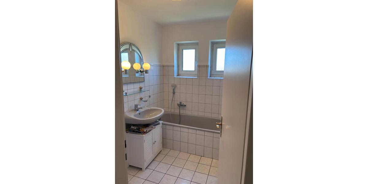 Etagenwohnung Saarbrücken - 3 Zimmer, 81 m&sup2;, 255.000&euro; | Angebot:26959767