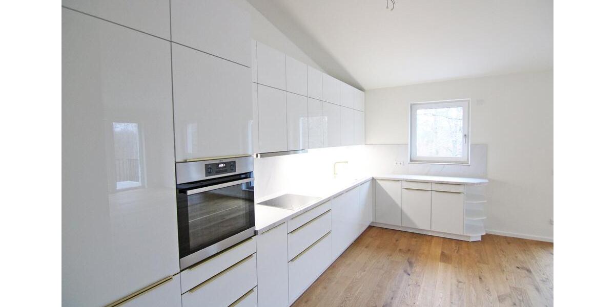 Lichtdurchflutetes Penthouse für Genießer: tolles Ambiente, mit Komfortausstattung und TiefgaragenplatzWallbox! 3 zimmer