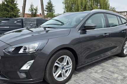 Ford Focus 56.500 km 9.900 &euro; Bielefeld 33719