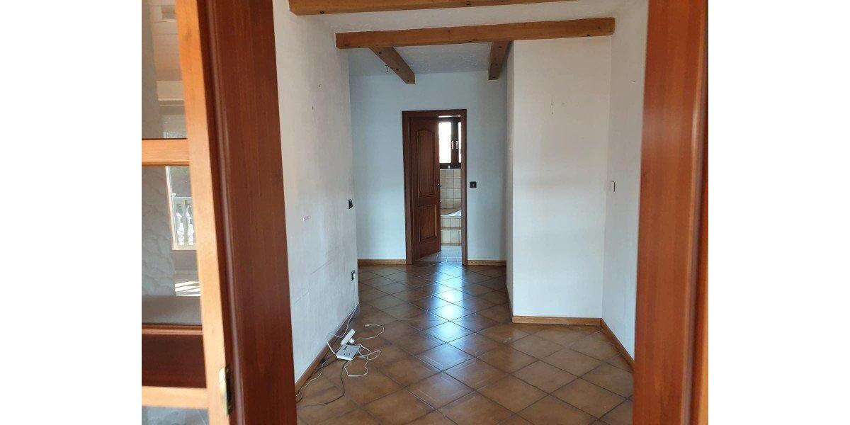 Mehrfamilienhaus, Wohnhaus Eschwege - 7 Zimmer, 252 m&sup2;, 375.000&euro; | Angebot:26716962