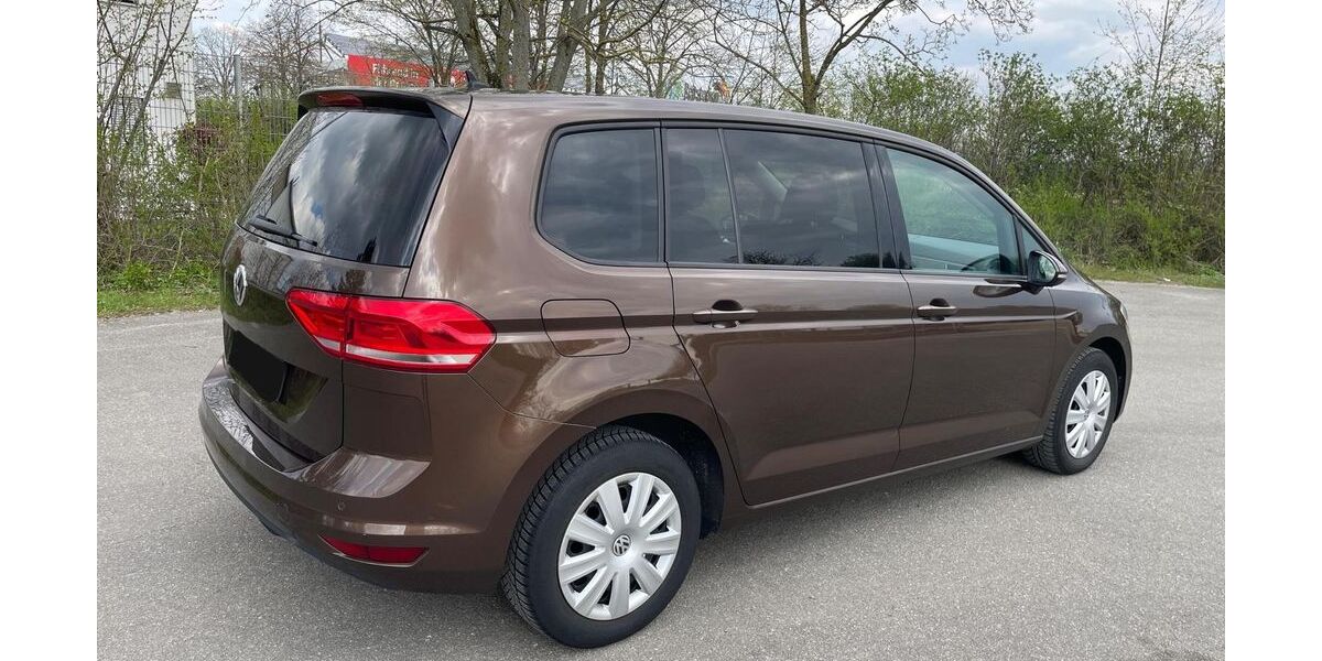 VW Touran 131.800 km 13.800 &euro; Mannheim 68309