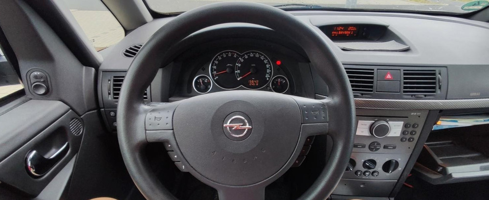 Opel Meriva 135.000 km 3.650 &euro; München 80313