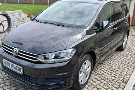 VW Touran 3.278 km 31.400 &euro; Dresden 01237