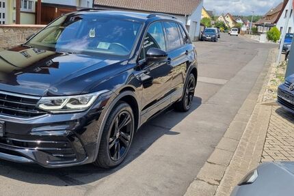 VW Tiguan 93.000 km 32.990 € Stammheim 97509