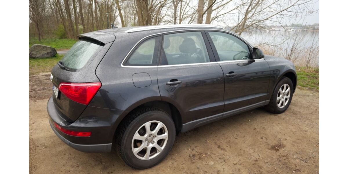 Audi Q5 243.000 km 9.000 &euro; Rostock 18147