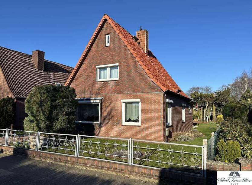 Haus zum Kaufen in Heide 159.000 € 70 m²
