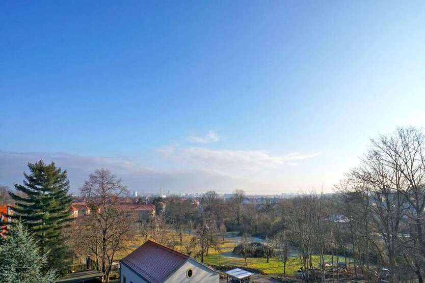 Wohnung zum Mieten in Dresden 1.450 € 93.06 m²