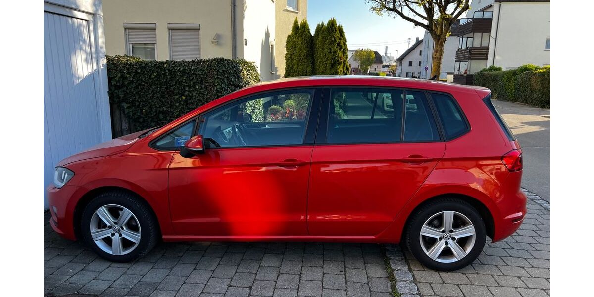 VW Golf Sportsvan 125.700 km 10.700 &euro; Illertissen 89257