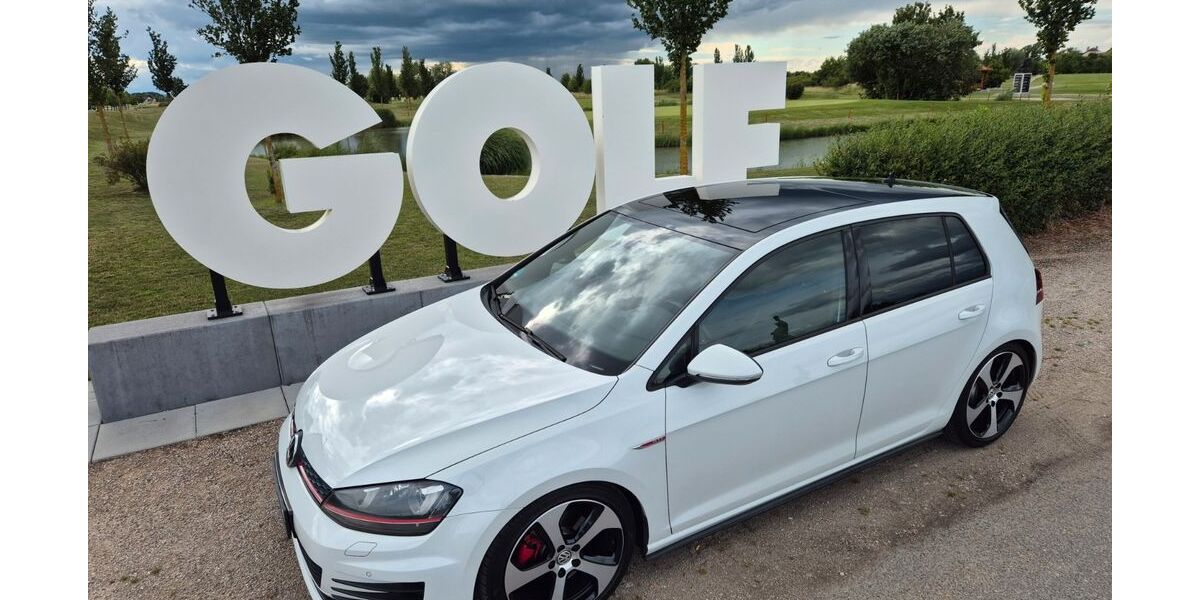 VW Golf 83.000 km 14.000 &euro; Griesheim 64347