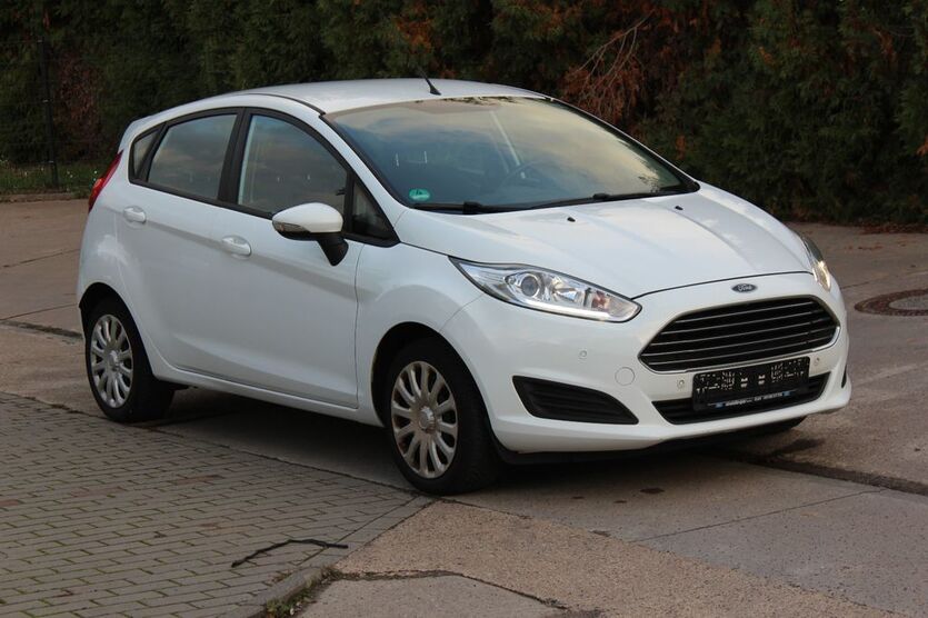 Ford Fiesta 188.000 km 4.900 € Erlenbach a. Main 63906